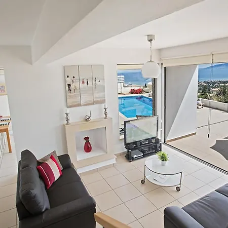 The Complete Guide To Renting Your Exclusive Holiday In With Private Pool And Close To The Beach Latchi 1261 * Polis