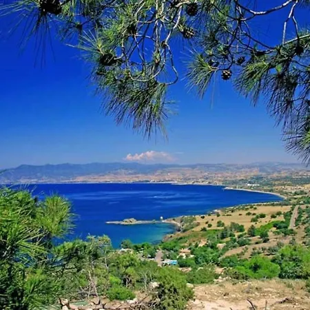 Villa The Complete Guide To Renting Your Exclusive Holiday In With Private Pool And Close To The Beach Latchi 1261 *